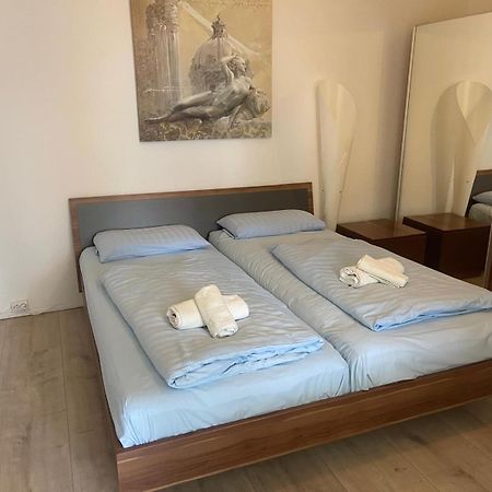 Ferienwohnung Am Schlosspark グリュックスブルク エクステリア 写真