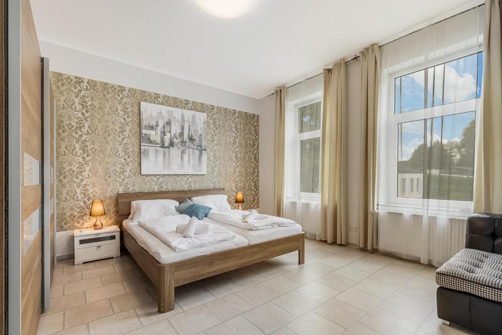 Ferienwohnung Am Schlosspark グリュックスブルク エクステリア 写真